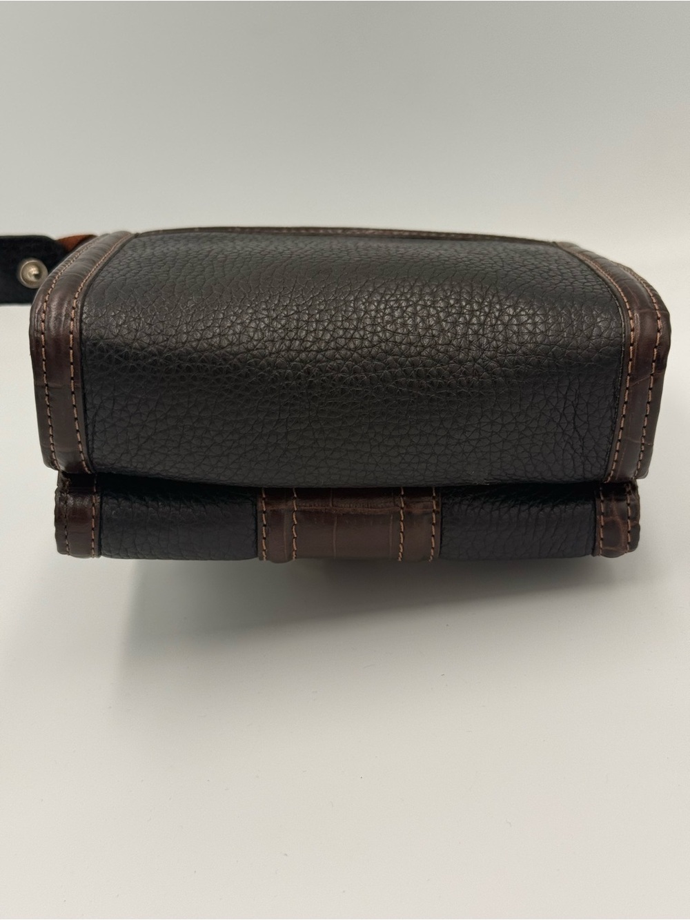 Brighton Vintage Leather Crossbody Wallet with Silver Ring - Picture 5 of 13